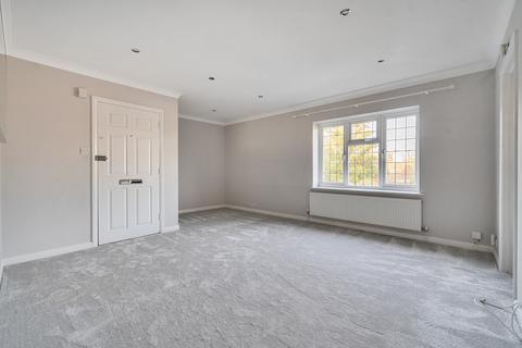 2 bedroom apartment for sale, St. Johns Road, Penn, High Wycombe