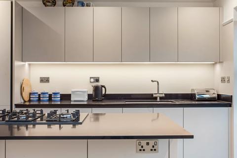 1 Westlea Road, London, W7 2AH