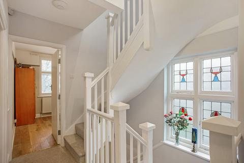 1 Westlea Road, London, W7 2AH