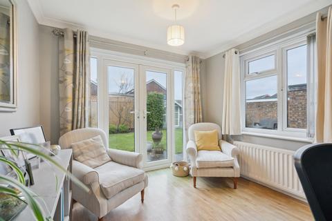 28 Brunel Crescent, Grove, Wantage, OX12 0NS