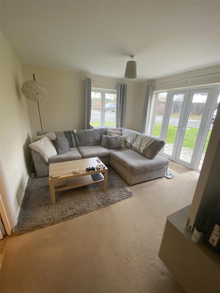 2 Carpenters Court 5.jpg