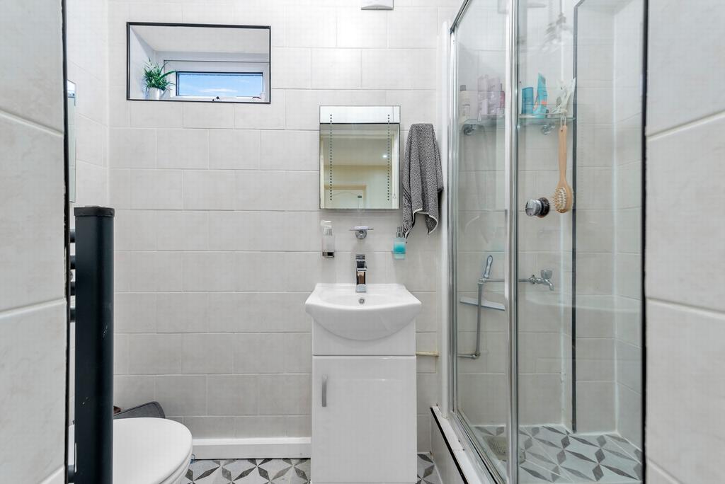 Bathroom 2