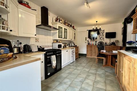 4 bedroom end of terrace house for sale, Cleveland Road, Lytham