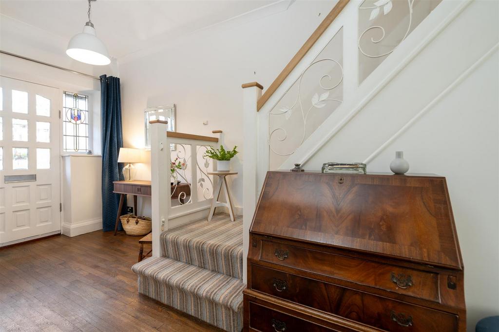 30 Mirfield Road 10.jpg