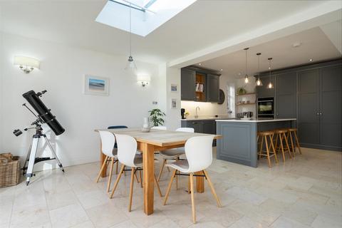 30 Mirfield Road, Solihull, B91 1JD