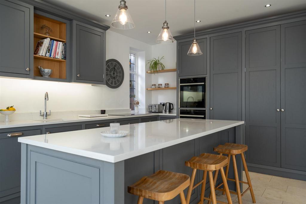 30 Mirfield Road 22.jpg