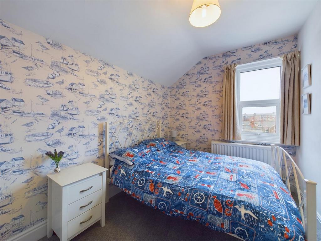 Bedroom: