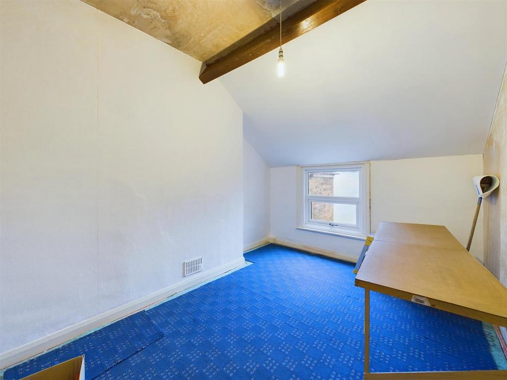 Bedroom: