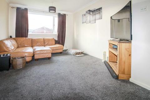 7, Garfield Court Handcross Road, Luton, LU2 8JZ