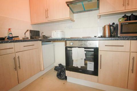 7, Garfield Court Handcross Road, Luton, LU2 8JZ