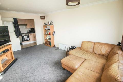 7, Garfield Court Handcross Road, Luton, LU2 8JZ