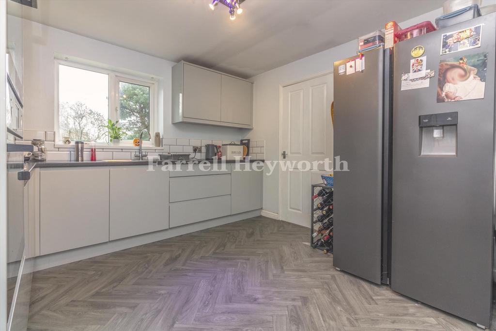 Kitchen b