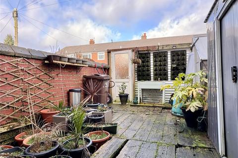 21 Alexandra Terrace, Oldham, OL4 2QE
