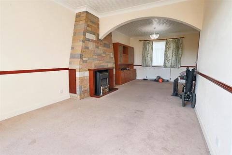 3 bedroom semi-detached house for sale, Ship Road, Lowestoft