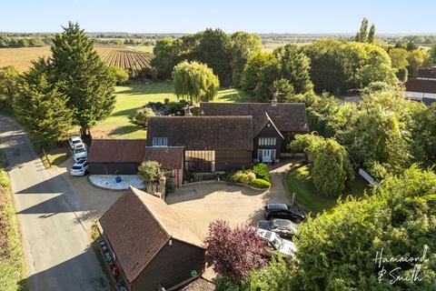 4 bedroom detached house for sale, Tilegate Road, Ongar CM5