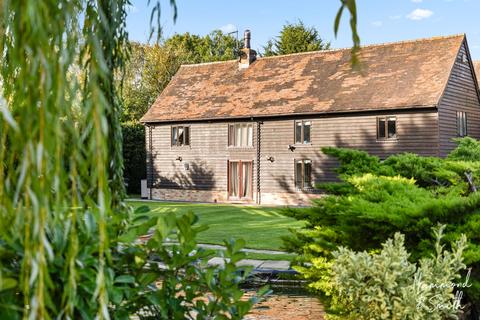 4 bedroom detached house for sale, Tilegate Road, Ongar CM5