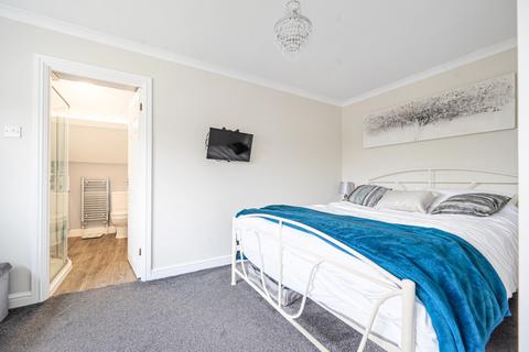 28 Ashcroft, Chard, TA20 2JH