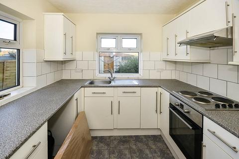 3 bedroom terraced house to rent, Telegraph Road, Kent CT14