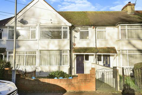 3 bedroom terraced house to rent, Telegraph Road, Kent CT14