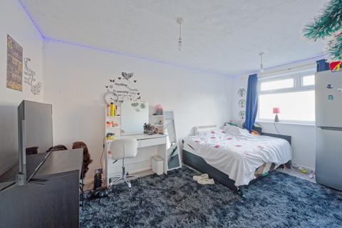 1 bedroom flat for sale, Barleyfield, Bamber Bridge PR5