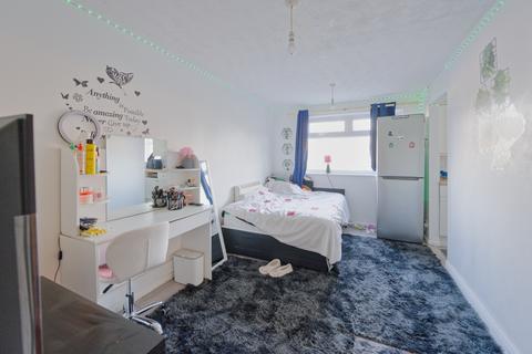 1 bedroom flat for sale, Barleyfield, Bamber Bridge PR5