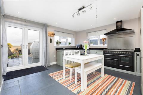 3 bedroom semi-detached house for sale, Salisbury Road, Baldock, SG7 5BY