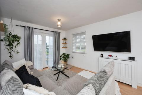 2 bedroom flat for sale, Piele Road, St Helens, Haydock, WA11