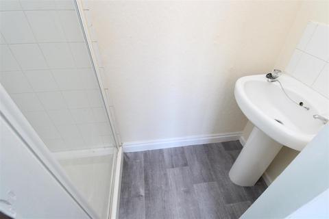 Studio to rent, 9 Oxford Road, Thornton-Cleveleys