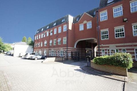 2 bedroom flat to rent, Mill Street, Langham House Mill Street, LU1