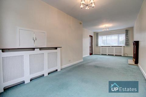 4 bedroom semi-detached house for sale, Hothorpe Close, Binley, Coventry