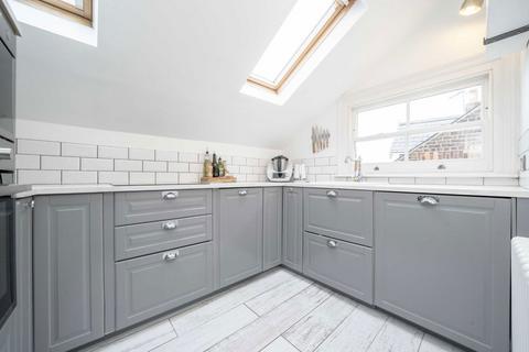 Flat 3, 12 Heathfield Road, London, W3 8EL