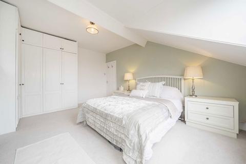 Flat 3, 12 Heathfield Road, London, W3 8EL