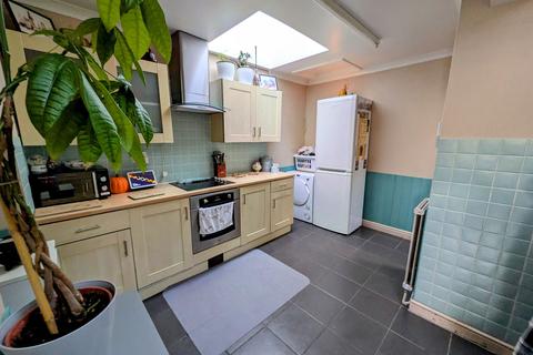 2 bedroom terraced house for sale, High Street, Upper Tumble, Llanelli, SA14