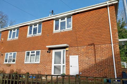 1 bedroom ground floor maisonette for sale, Edenbridge, Kent, TN8