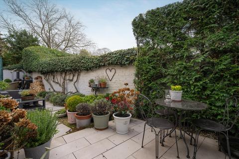 2 bedroom terraced house for sale, Ferry End, Ferry Road, Bray, Maidenhead, Berkshire, SL6