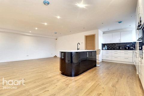 undefined, Ashburnham Road, Bedford