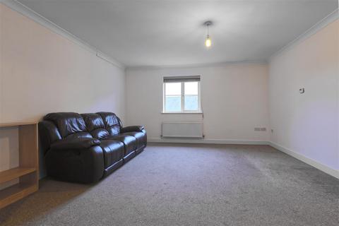 1 bedroom apartment for sale, Lady Margaret Gardens, Ware