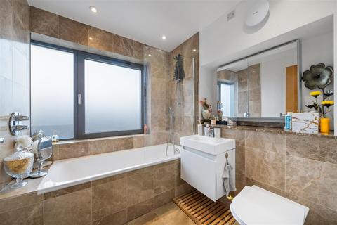 5 Ridge Road, London, NW2 2QT