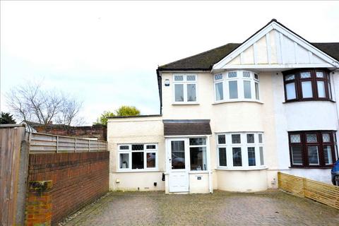 4 bedroom semi-detached house for sale, Elmgate Avenue, Hanworth, Middlesex, TW13