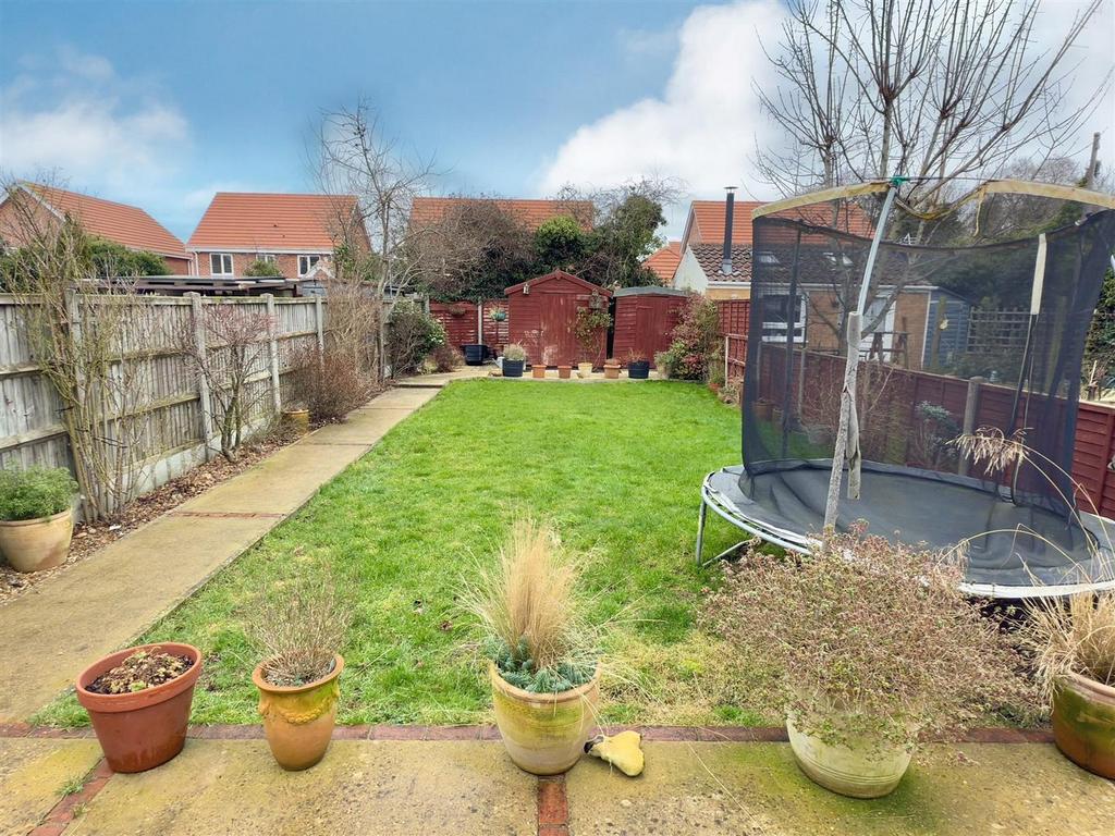 GARDEN.jpg
