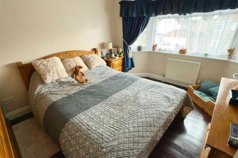 undefined, Monckton Avenue, Oulton Broad, Lowestoft, Suffolk, NR32