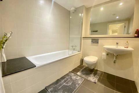 2 bedroom apartment to rent, Media City, Salford M50