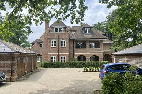 3 bedroom penthouse for sale, Oakfield House, Holmes Mead, Pyrford, GU22