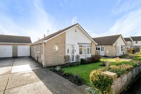 2 bedroom bungalow for sale, Tresco Spinney, Yeovil, Somerset, BA21