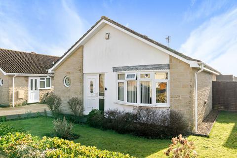 2 bedroom bungalow for sale, Tresco Spinney, Yeovil, Somerset, BA21