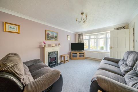 2 bedroom bungalow for sale, Tresco Spinney, Yeovil, Somerset, BA21