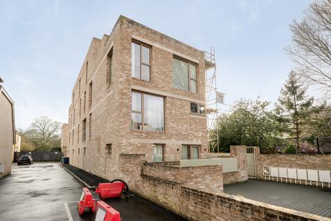 1 bedroom apartment for sale, Uxbridge Road, London