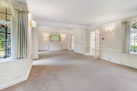 5 bedroom link detached house for sale, Brassey Road, Oxted RH8