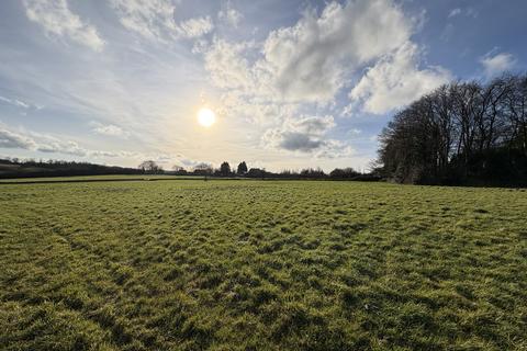 Land for sale, Penny Lane, Marshfield SN14