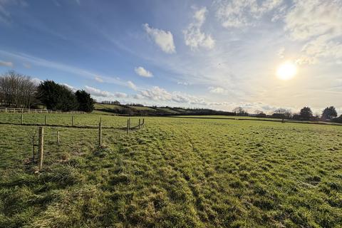 Land for sale, Penny Lane, Marshfield SN14